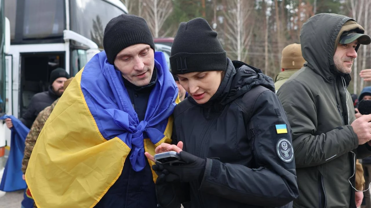 Вінниччина зустрічає своїх: дев’ятеро захисників вирвалися з російської неволі