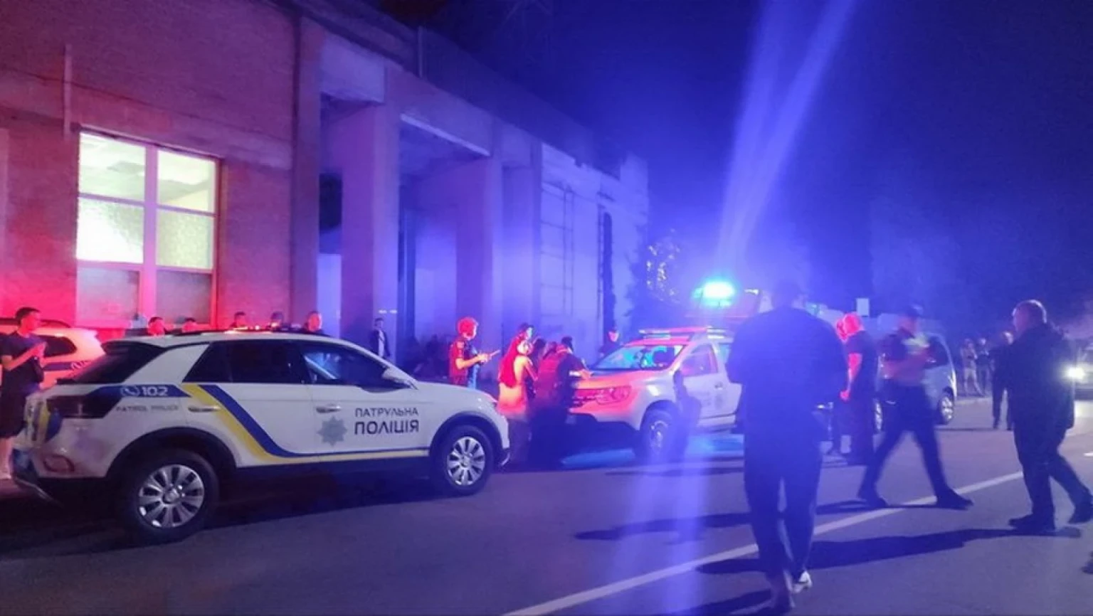 Нічний штурм ТЦК у Вінниці: поліція затримала групу молодиків