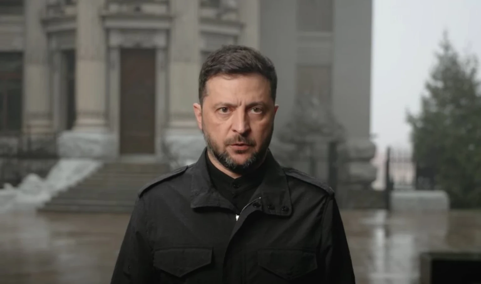 Між гідністю та ультиматумами: Зеленський попередив про вирішальний етап війни та «мирний план» на 28 пунктів
