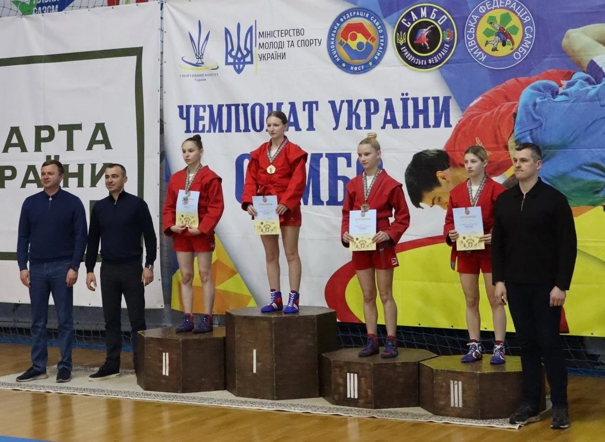 Вінницькі самбісти завоювали 12 нагород на національній першості в Луцьку