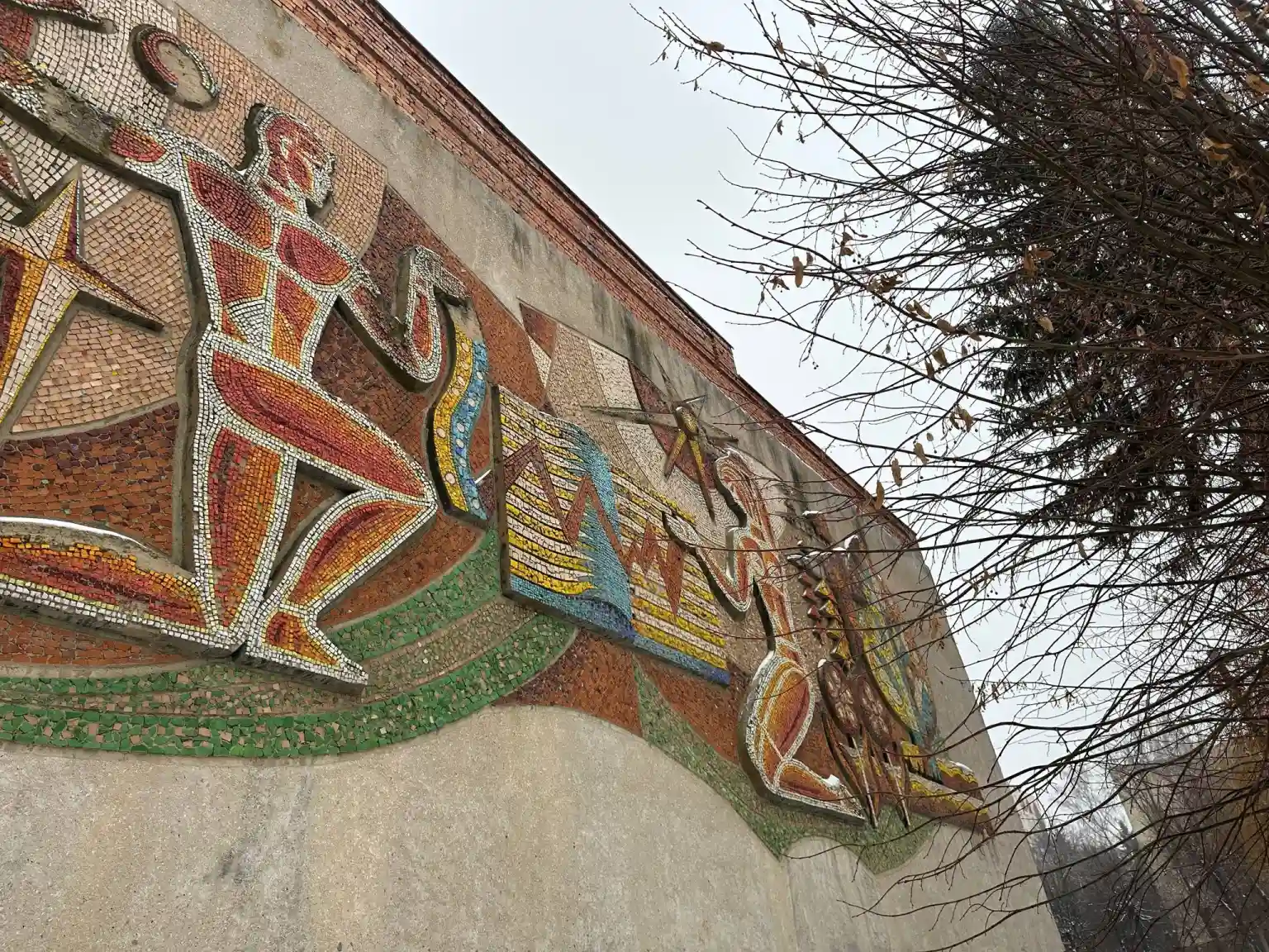Мистецтво під охороною: вінницька мозаїка «Ми – за мир» отримала статус пам’ятки