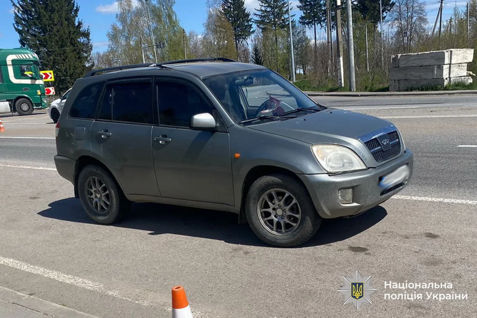 У салоні Chery на Вінниччині знайшли шість гранат під час зупинки авто