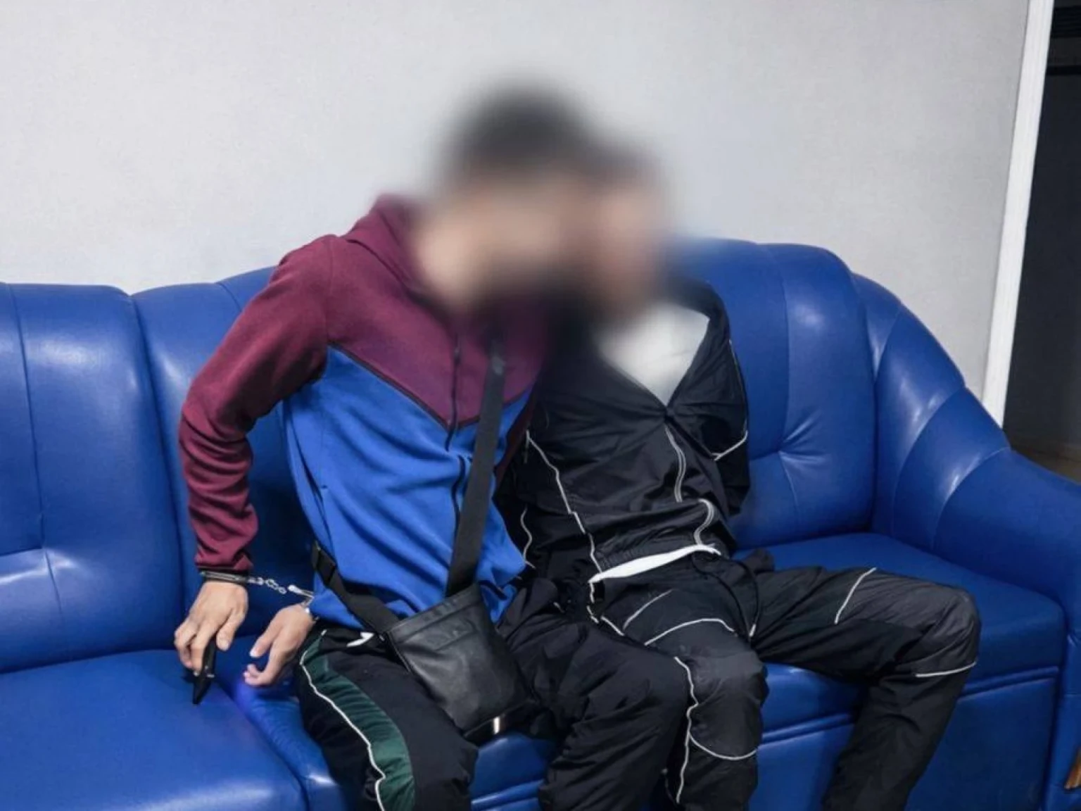 У нічну комендантську годину у Вінниці патрульні затримали двох нетверезих чоловіків за порушення порядку