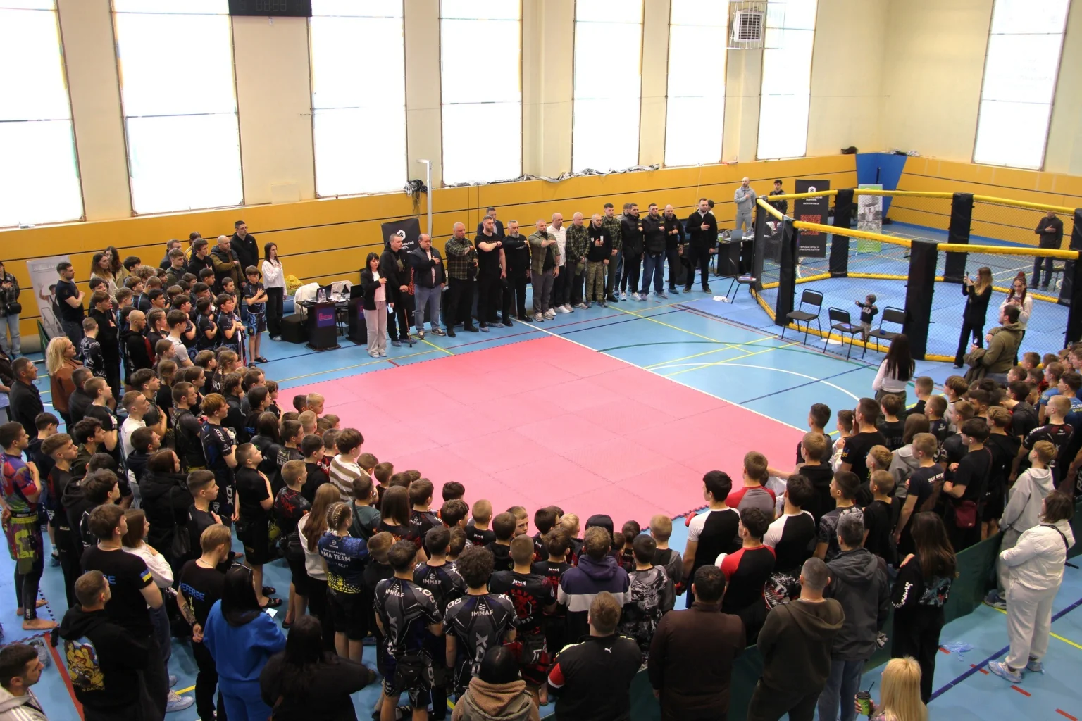 Понад дві сотні спортсменів і ветерани: на Вінниччині визначили переможців чемпіонату з козацького двобою