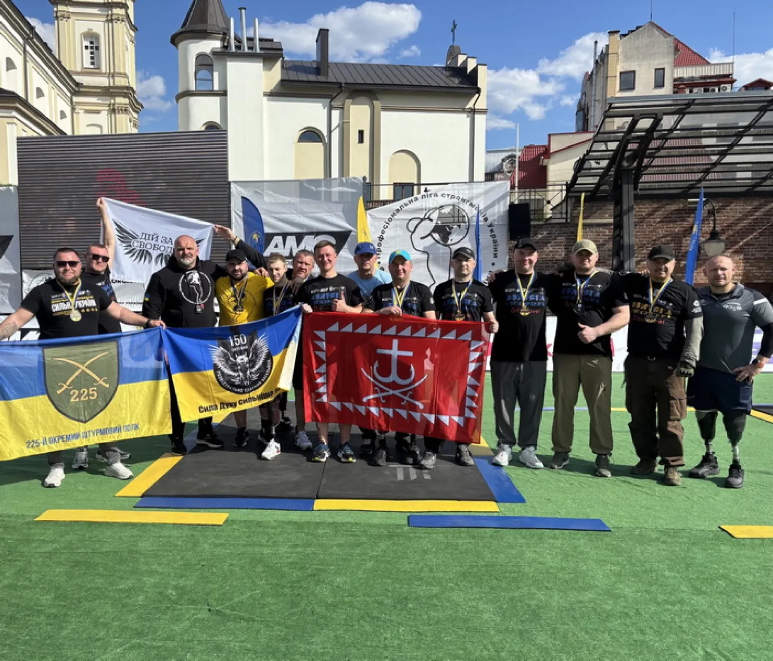 Вінницькі ветерани вибороли 26 нагород на «Звитязі Нескорених» в Івано-Франківську