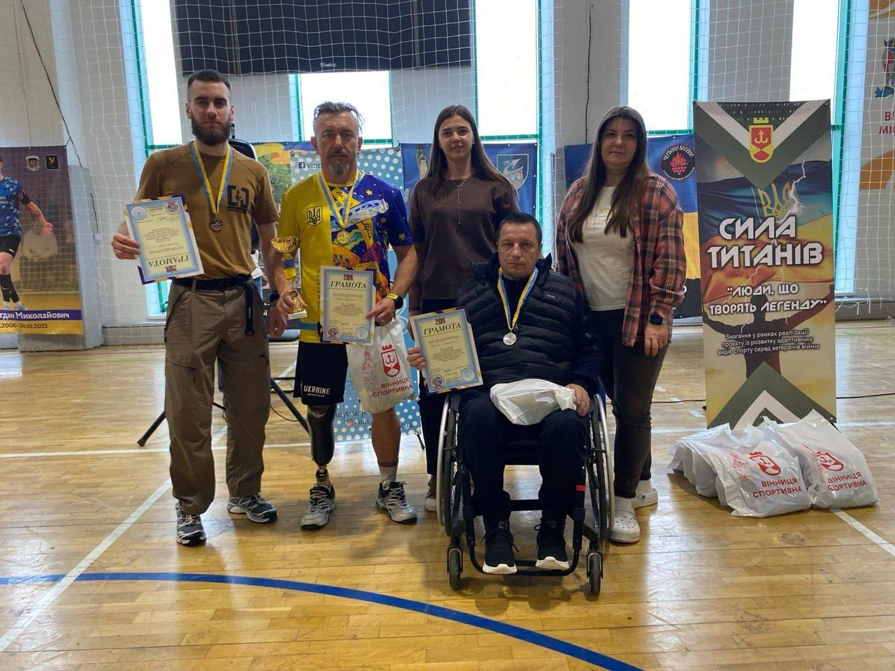 У Вінниці ветерани після поранень вийшли за тенісні столи: «Сила титанів» об’єднала 23 учасників