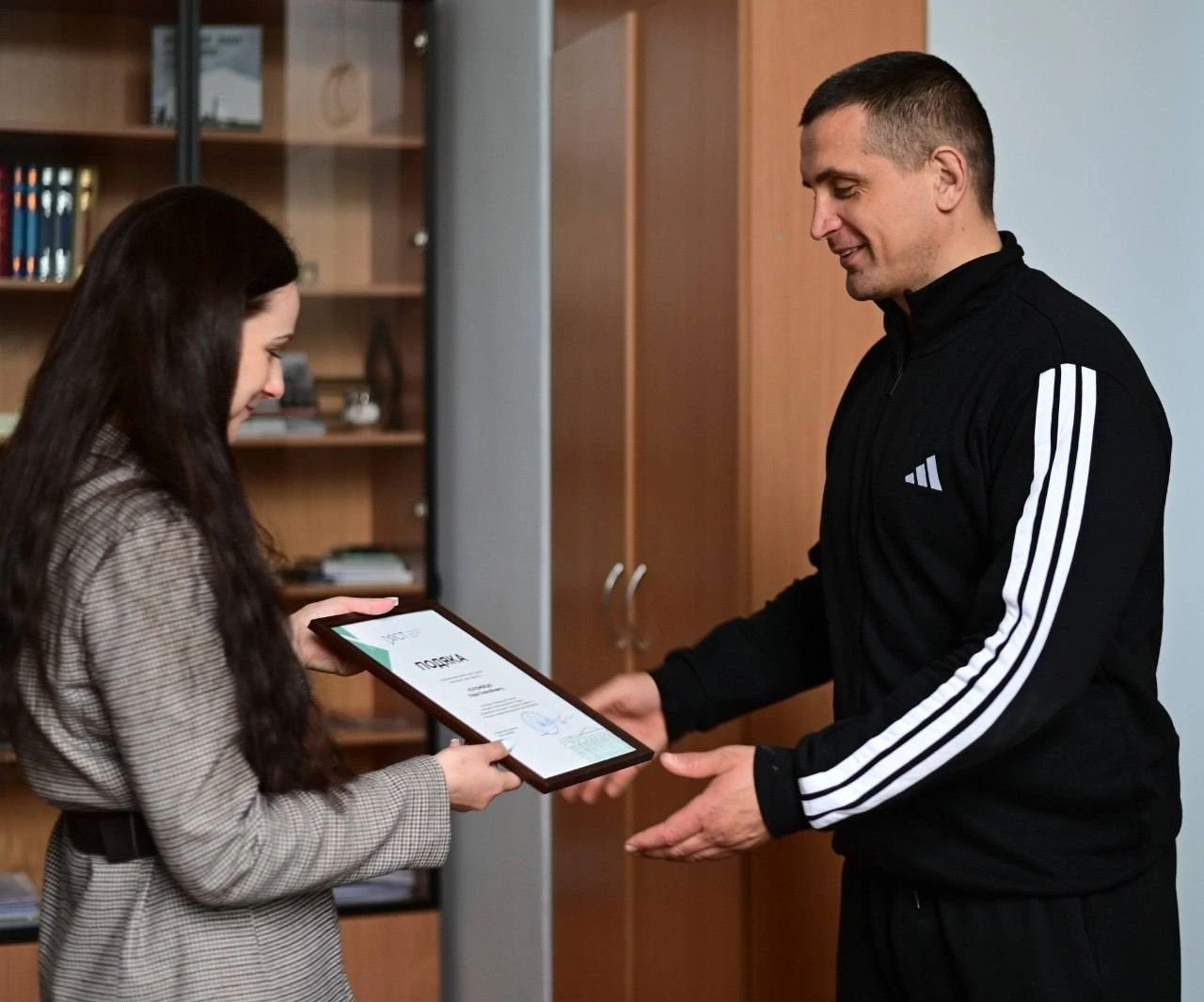 Римський глек із поховання опинився в Києві – знахідка з Вінниччини здивувала науковців
