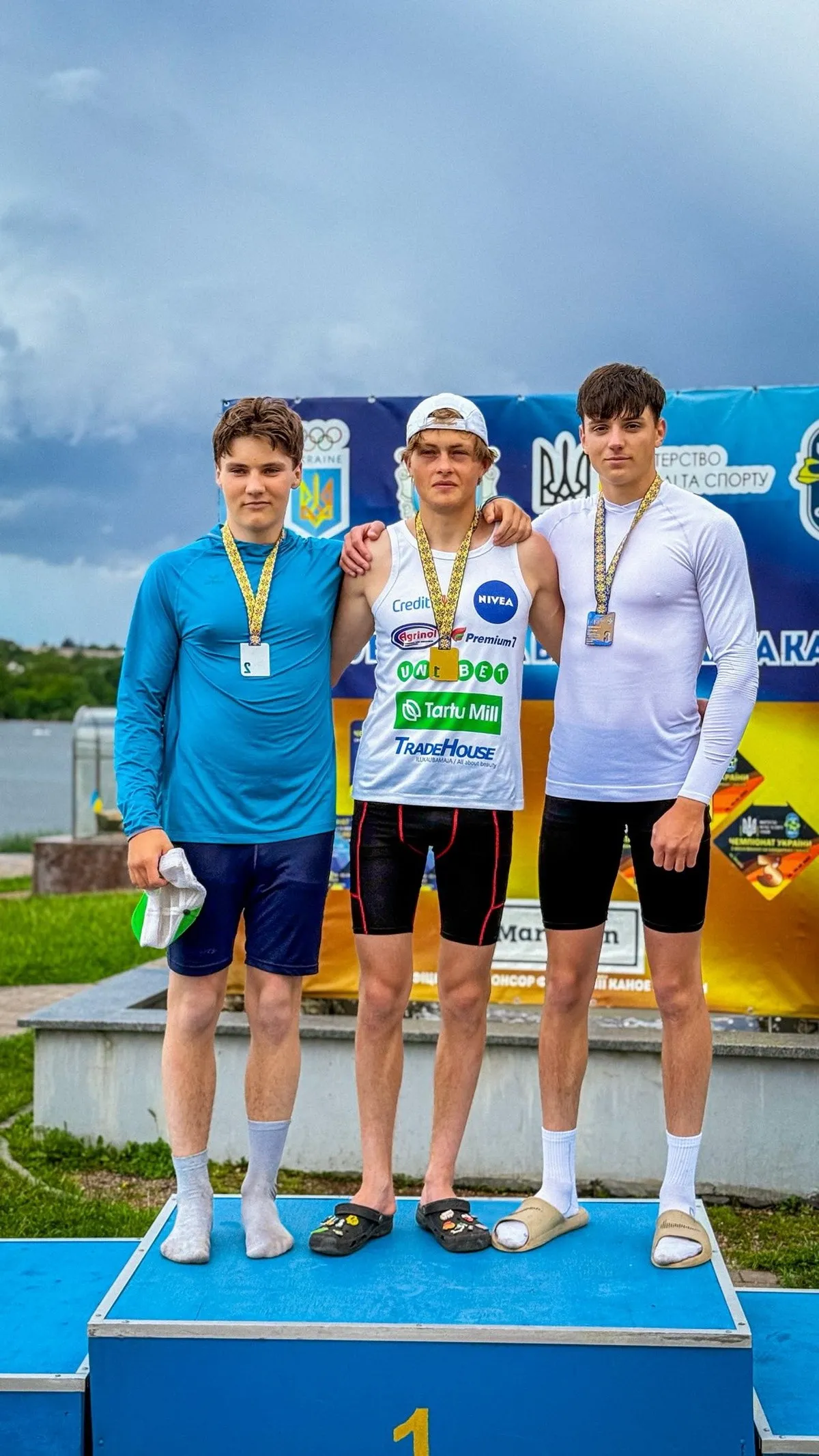 Вінницькі веслувальники феєрично відкрили чемпіонат України в Умані