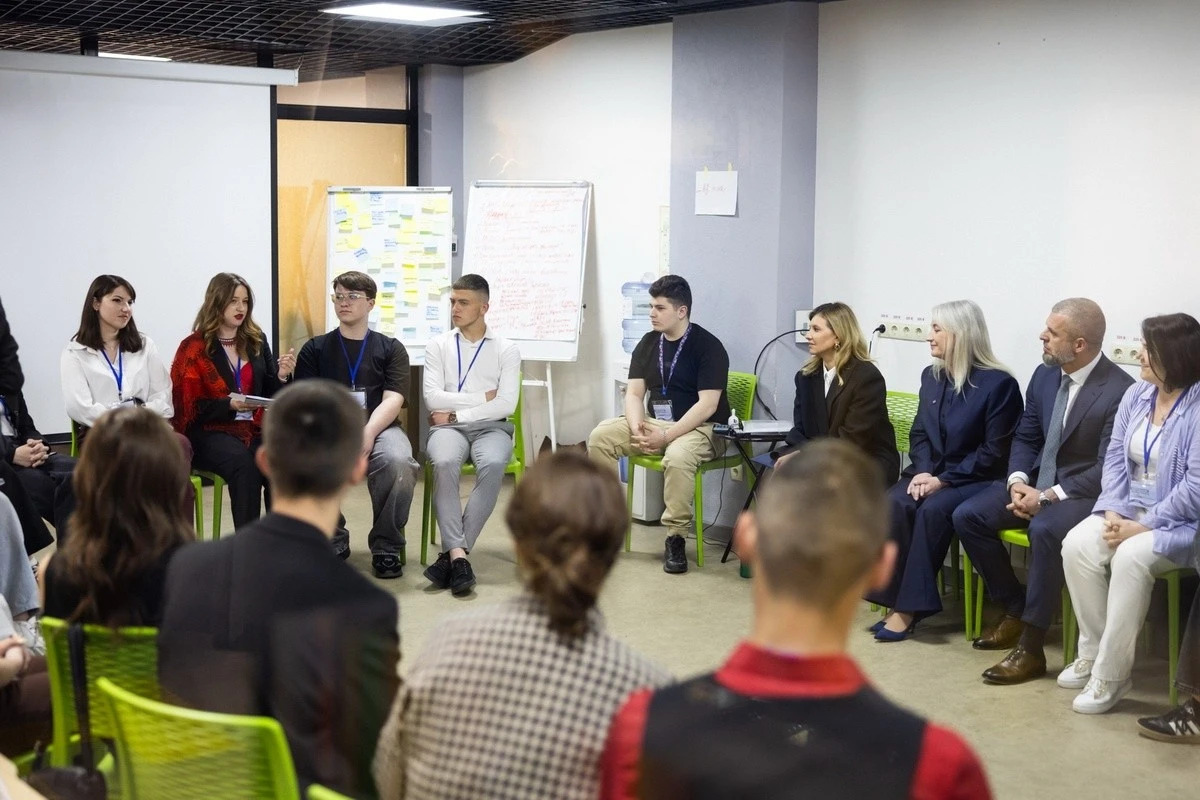 Масштабний аудит інклюзії: як Олена Зеленська тестувала безбар’єрність у Вінниці